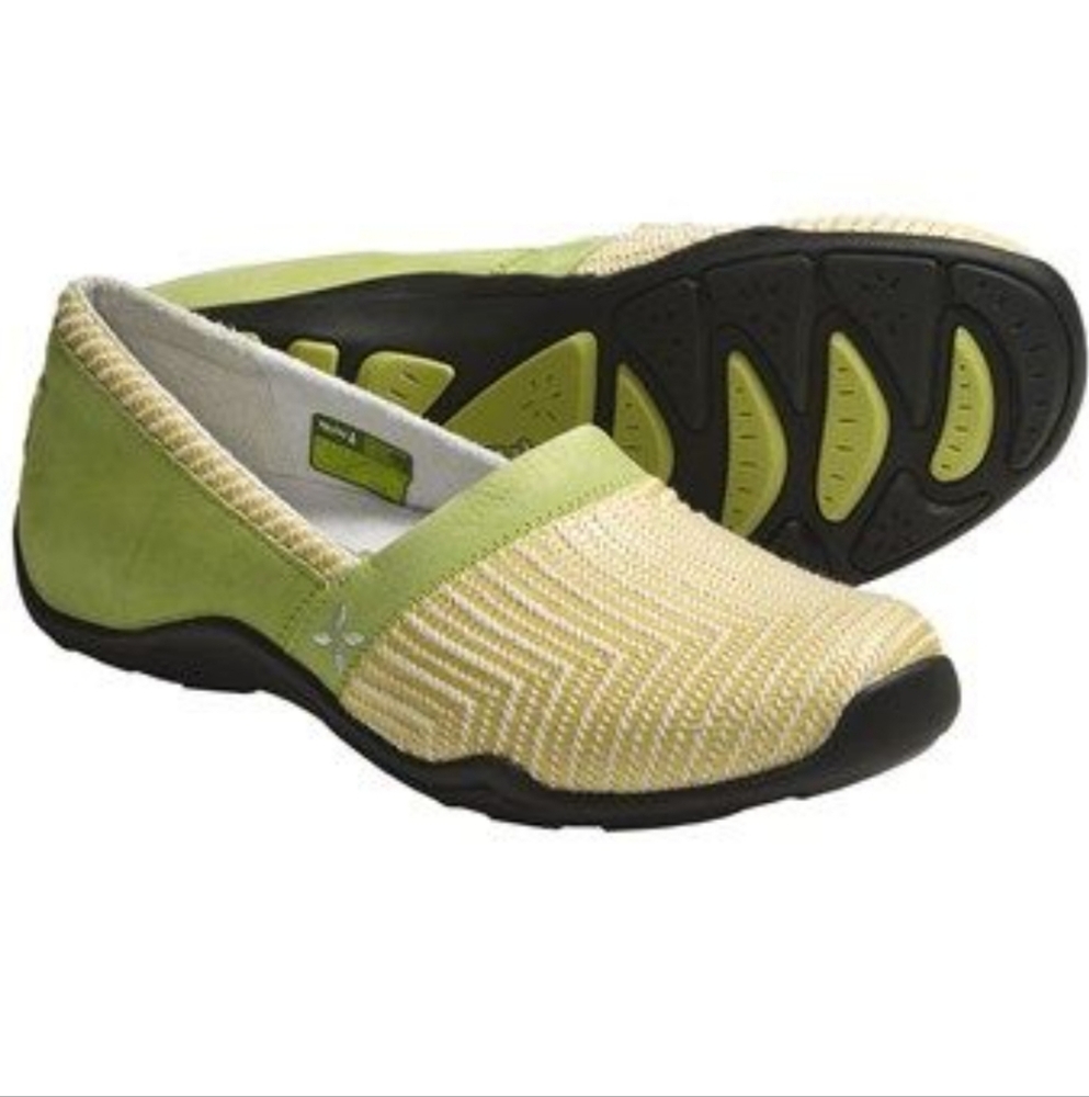 Ahnu Women's Flats in Green and Cream
